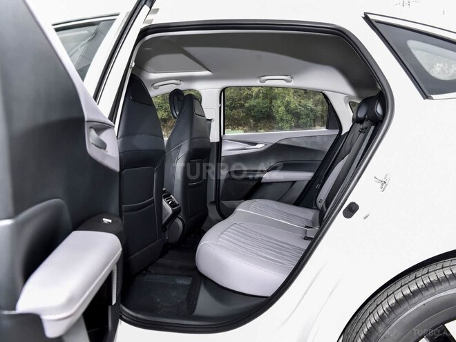 Changan Eado-6