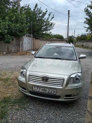 Toyota Avensis 2004, 334,000 km - 2.0 l - Bərdə