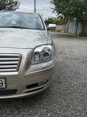 Toyota Avensis 2004, 334,000 km - 2.0 l - Bərdə