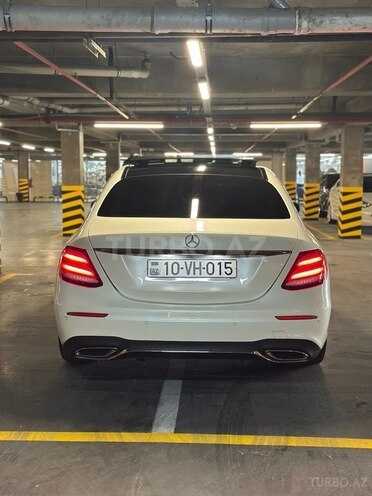 Mercedes E 220 d 2017, 125,500 km - 2.0 l - Bakı