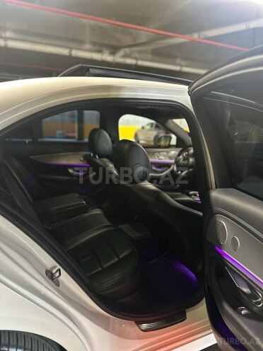 Mercedes E 220 d 2017, 125,500 km - 2.0 l - Bakı