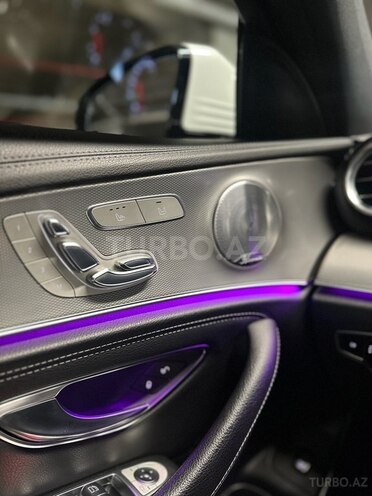 Mercedes E 220 d 2017, 125,500 km - 2.0 l - Bakı