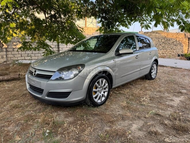 Opel Astra 2006, 260,000 km - 1.4 л - Bakı