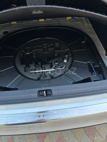 Toyota Camry-13