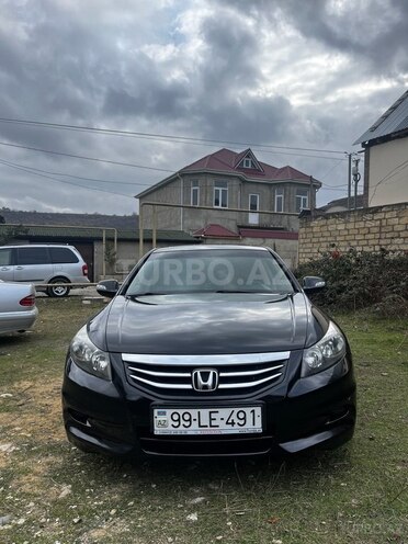 Honda Accord 2012, 244,000 km - 2.4 l - Qusar