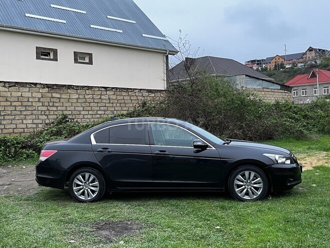 Honda Accord 2012, 244,000 km - 2.4 l - Qusar