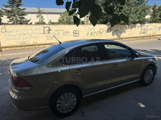 Volkswagen Polo 2018, 259,000 km - 1.6 л - Bakı