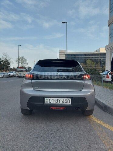 Peugeot 208 2022, 37,200 km - 1.2 l - Bakı