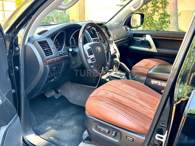 Toyota Land Cruiser 2013, 239,000 km - 4.6 l - Bakı