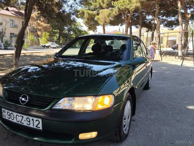 Opel Vectra 1996, 240,000 km - 1.8 l - Sumqayıt