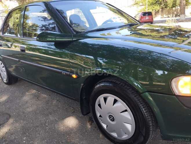 Opel Vectra 1996, 240,000 km - 1.8 l - Sumqayıt