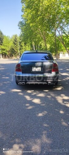 Volkswagen Passat 2003, 266,888 km - 1.8 l - Mingəçevir