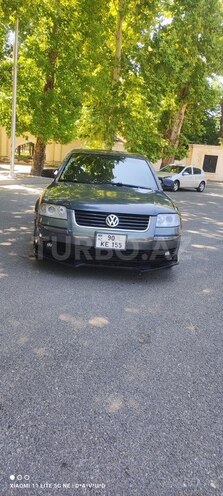 Volkswagen Passat 2003, 266,888 km - 1.8 l - Mingəçevir