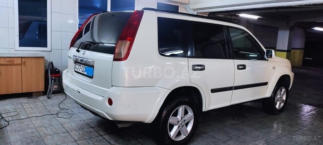 Nissan X-Trail 2012, 235,000 km - 2.5 l - Bakı