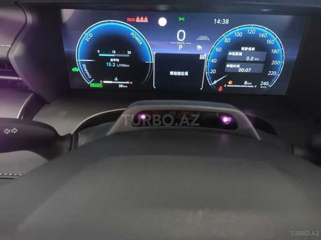 Toyota Camry-6