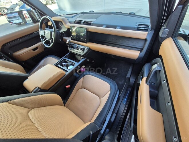 Land Rover Defender 2023, 20,000 km - 3.0 l - Bakı