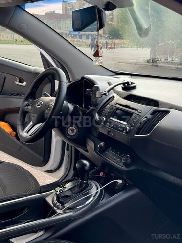 Kia Sportage 2011, 175,111 km - 2.0 l - Bakı