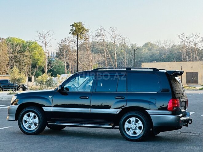 Toyota Land Cruiser-33