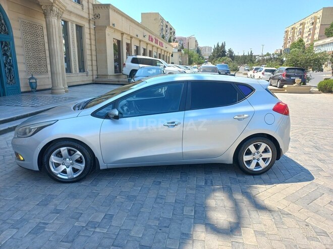 Kia Ceed 2013, 358,773 km - 1.6 l - Sumqayıt