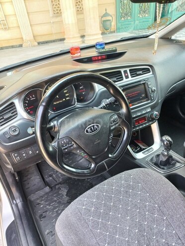 Kia Ceed 2013, 358,773 km - 1.6 l - Sumqayıt