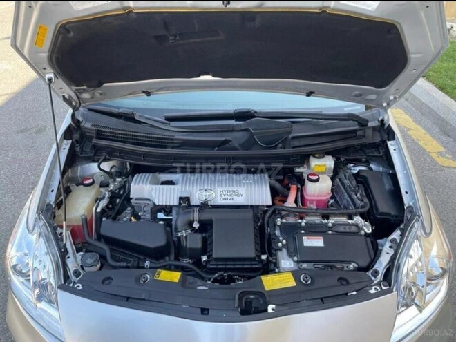 Toyota Prius 2014, 212,356 km - 1.8 l - Bakı