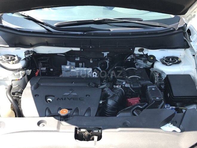 Mitsubishi ASX-8