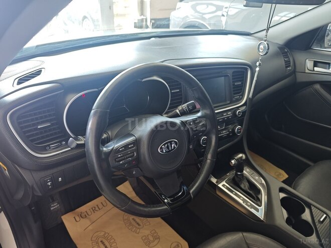 Kia K5-6
