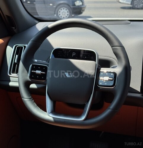Li Auto L7-10