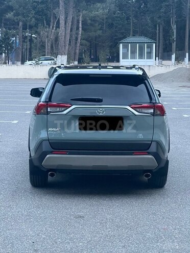 Toyota RAV4 2022, 28,500 km - 2.0 l - Bakı