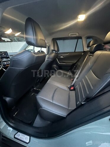 Toyota RAV4 2022, 28,500 km - 2.0 l - Bakı
