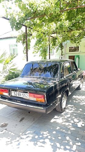 LADA (VAZ) 2107 2010, 95,000 km - 1.6 l - Salyan