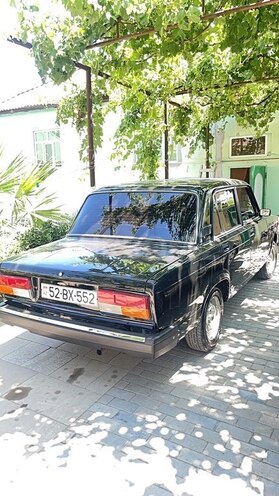 LADA (VAZ) 2107 2010, 95,000 km - 1.6 l - Salyan