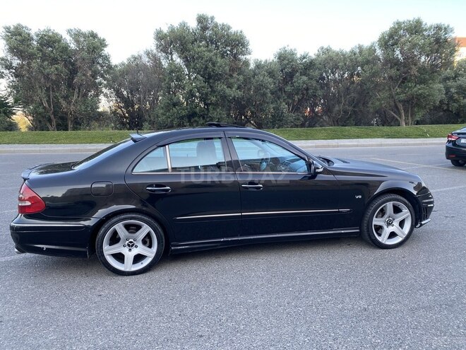 Mercedes E 500 2003, 211,000 km - 5.0 l - Bakı