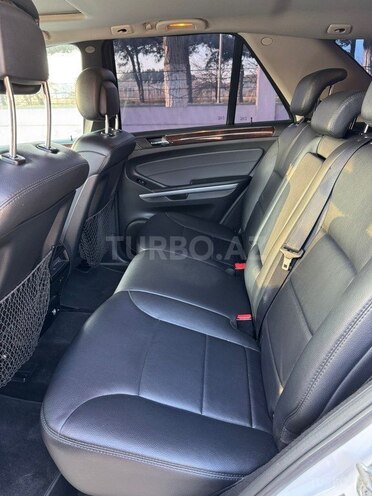 Mercedes ML 350 4MATIC 2015, 160,000 km - 3.5 l - Bakı