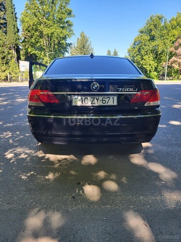 BMW 740 2006, 331,556 km - 4.0 l - Mingəçevir