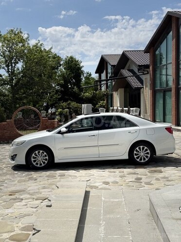 Toyota Camry-4