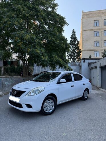 Nissan Latio 2013, 197,300 km - 1.2 l - Bakı
