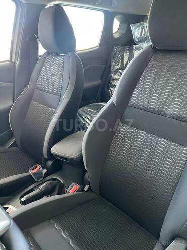 Nissan Magnite-19