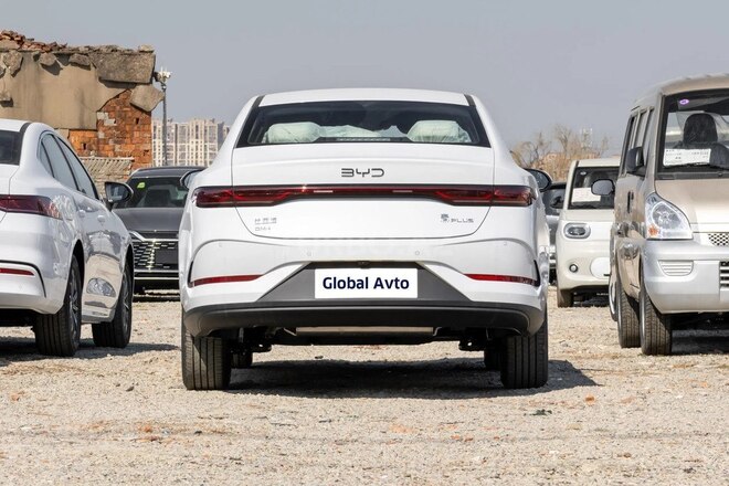BYD Qin Plus-8