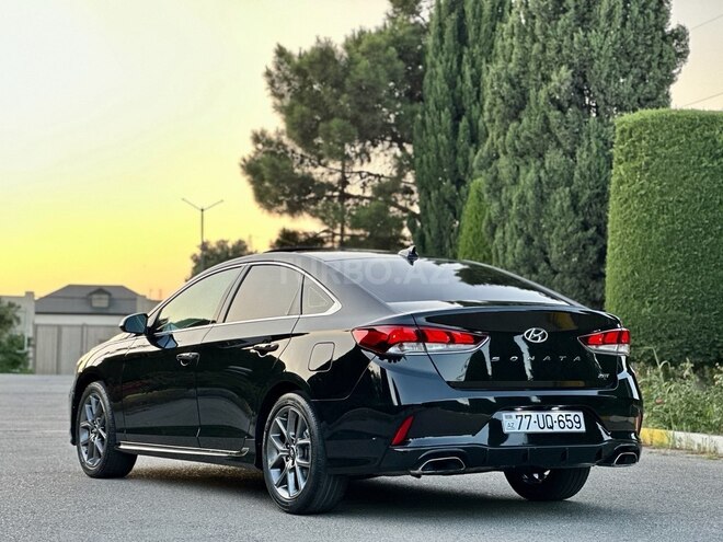 Hyundai Sonata-9