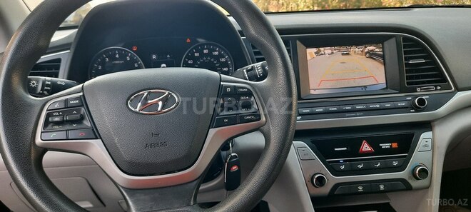 Hyundai Elantra 2018, 128,000 km - 2.0 l - Bakı