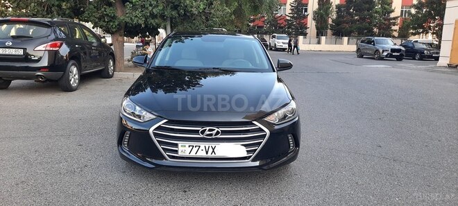 Hyundai Elantra 2018, 128,000 km - 2.0 l - Bakı