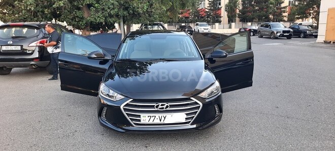 Hyundai Elantra 2018, 128,000 km - 2.0 l - Bakı