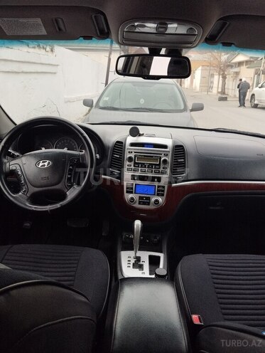 Hyundai Santa Fe-4