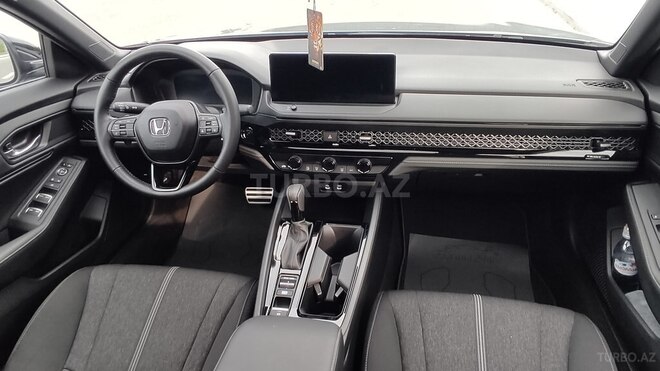 Honda Accord-12