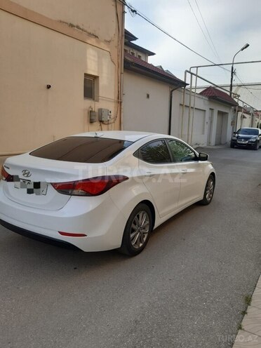 Hyundai Elantra 2015, 150,084 km - 1.8 l - Bakı