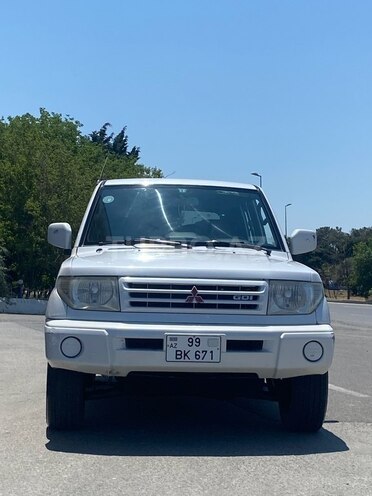 Mitsubishi Pajero io 1999, 367,303 km - 1.8 л - Bakı