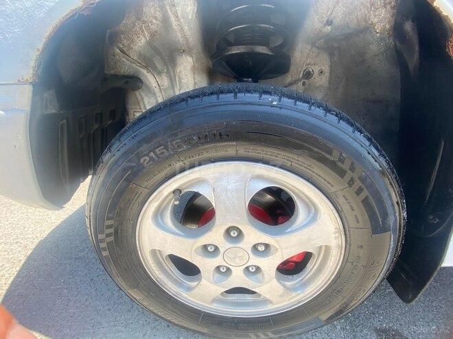 Mitsubishi Pajero io 1999, 367,303 km - 1.8 л - Bakı