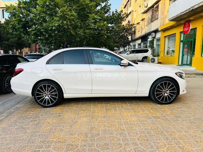 Mercedes C 200 2017, 156,300 km - 2.0 л - Bakı