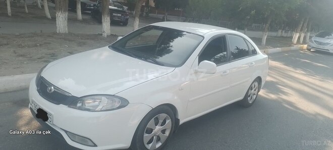 Daewoo Gentra 2014, 404,440 km - 1.5 l - Sumqayıt